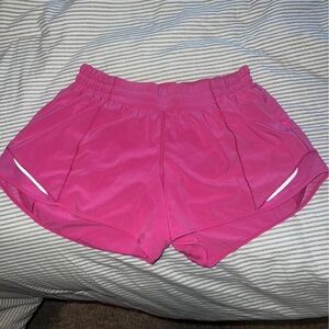 Lululemon Hotty Hot Shorts 4”